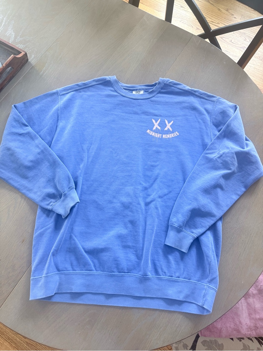 Women’s Blue midnight memories sweatshirt